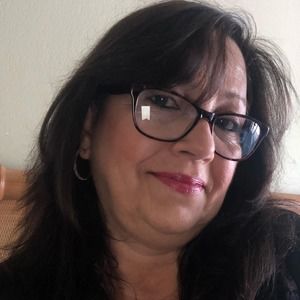 Meet your Posher, Marta